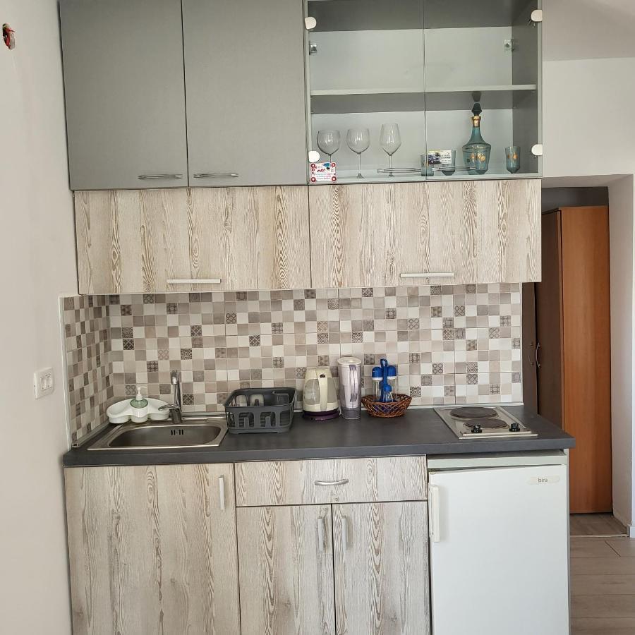 Apartmani Mia Sorajic Petrovac Luaran gambar