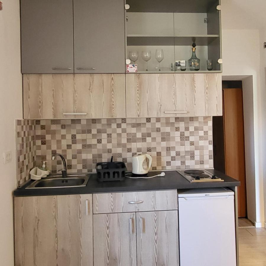 Apartmani Mia Sorajic Petrovac Luaran gambar