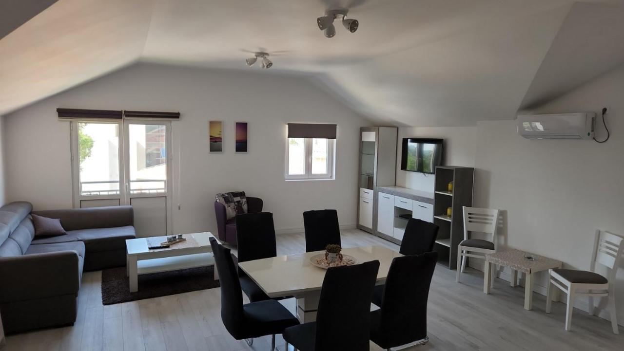 Apartmani Mia Sorajic Petrovac Luaran gambar