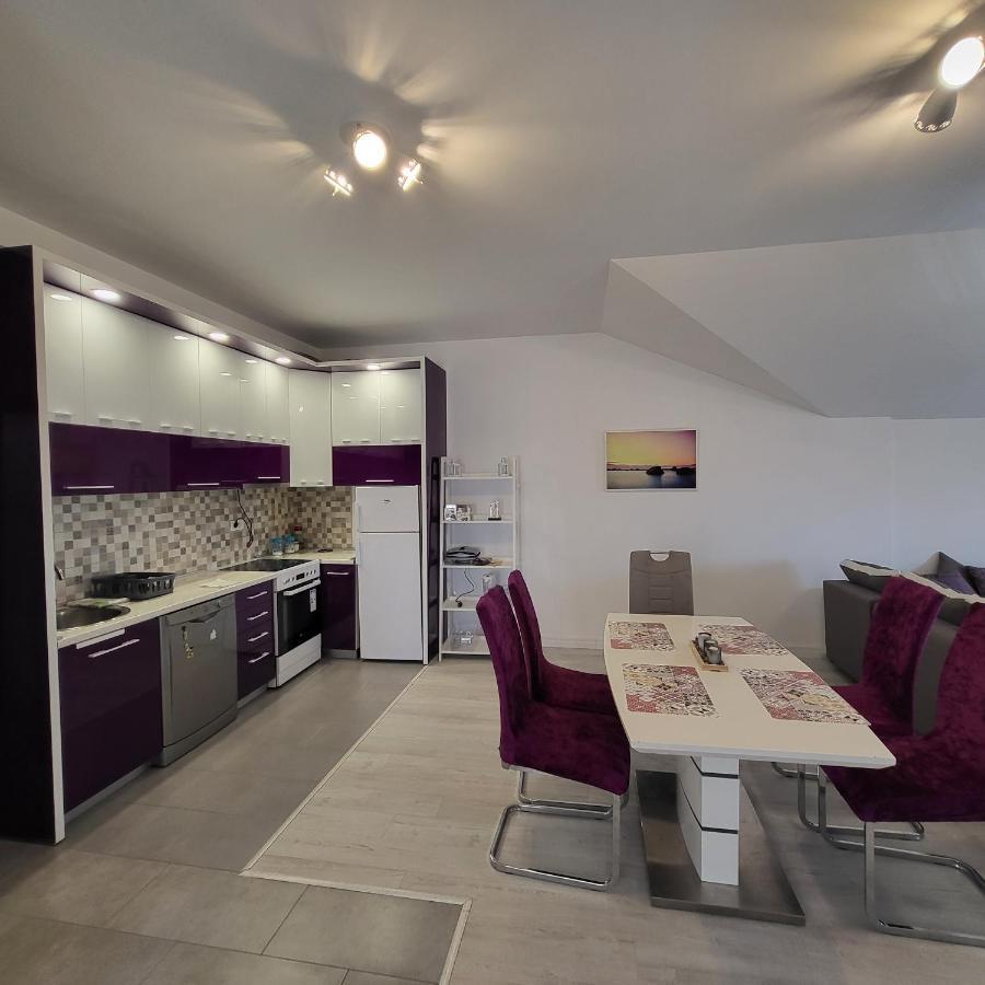 Apartmani Mia Sorajic Petrovac Luaran gambar