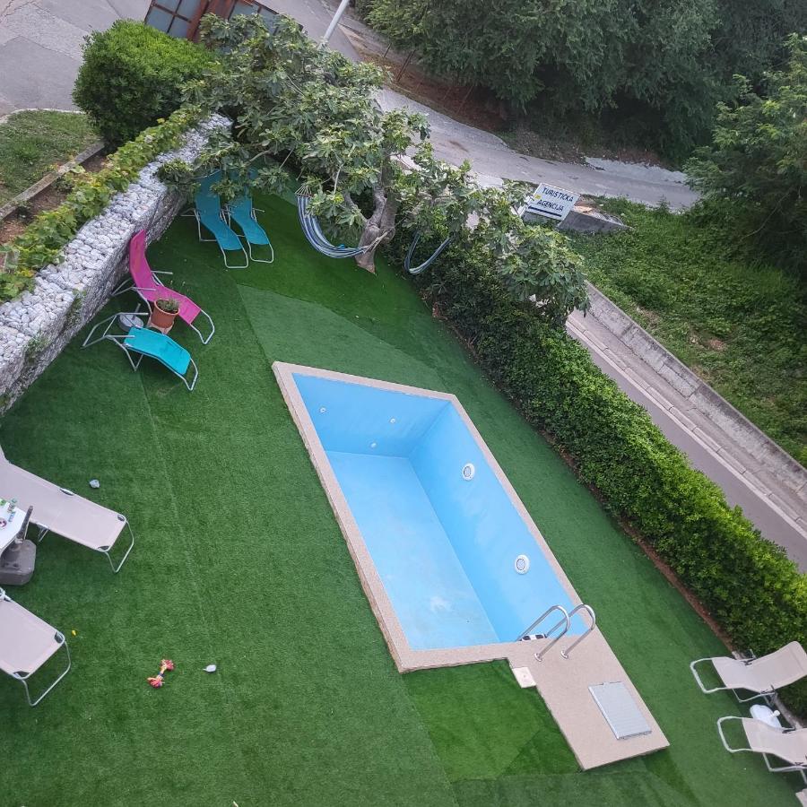 Apartmani Mia Sorajic Petrovac Luaran gambar